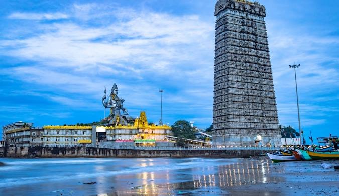 Mangalore to Murudeshwara cab services