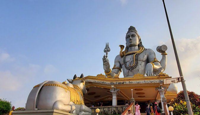 Mangalore to Murudeshwara cab services