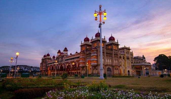 Mangalore to Mysore cab services